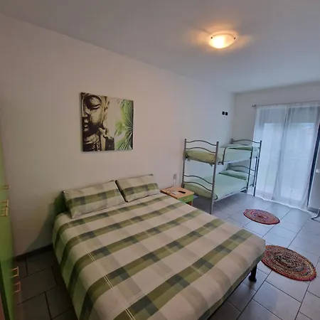 Zia Vivina Bed & Breakfast *